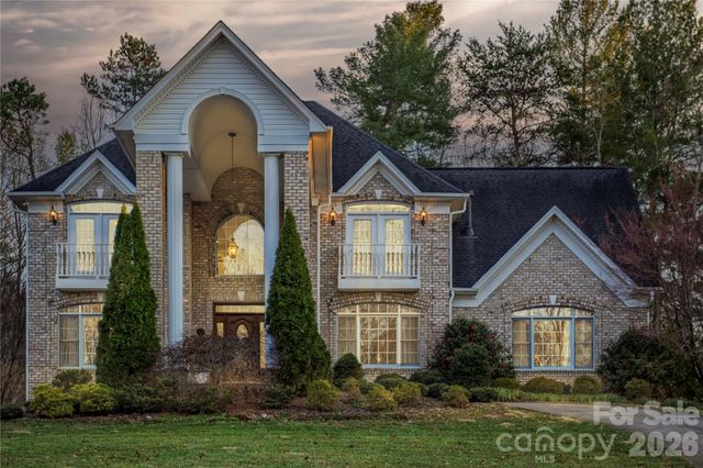 510 SE Stonecroft Court SE 32, Lenoir, NC 28645