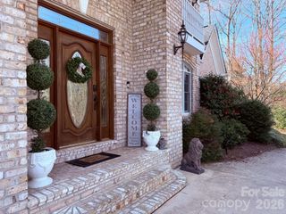 510 SE Stonecroft Court SE 32, Lenoir, NC 28645