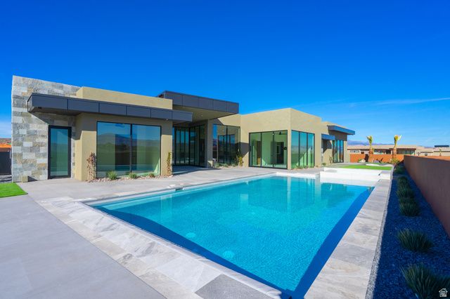 3295 S COTTONTAIL WAY, Hurricane, UT 84737