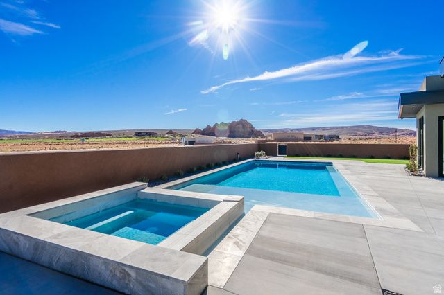 3295 S COTTONTAIL WAY, Hurricane, UT 84737