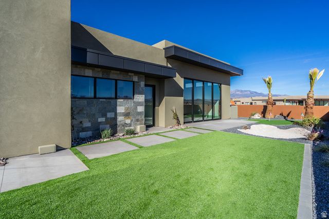 3295 S COTTONTAIL WAY, Hurricane, UT 84737