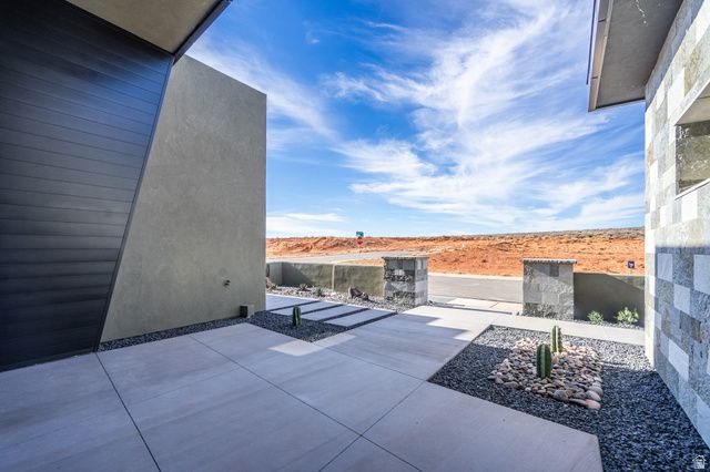 3295 S COTTONTAIL WAY, Hurricane, UT 84737