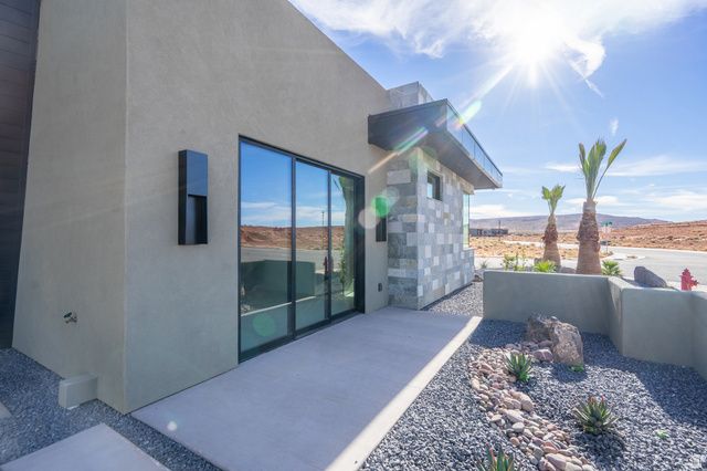 3295 S COTTONTAIL WAY, Hurricane, UT 84737