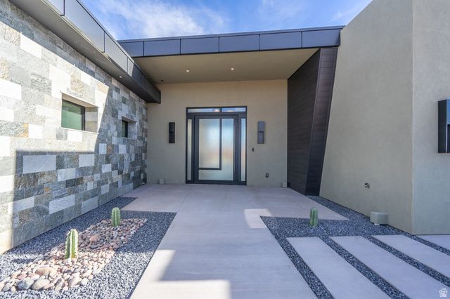 3295 S COTTONTAIL WAY, Hurricane, UT 84737