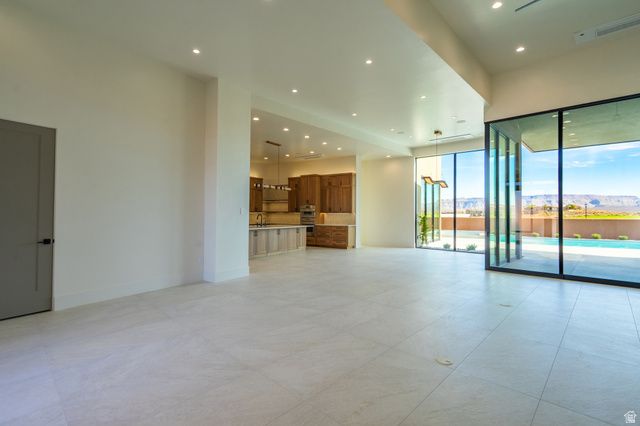 3295 S COTTONTAIL WAY, Hurricane, UT 84737