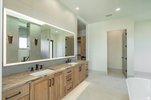 3295 S COTTONTAIL WAY, Hurricane, UT 84737