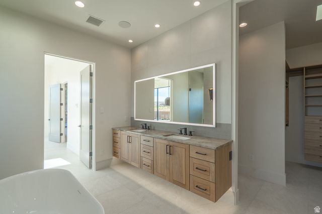 3295 S COTTONTAIL WAY, Hurricane, UT 84737