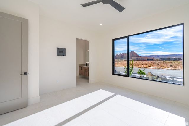 3295 S COTTONTAIL WAY, Hurricane, UT 84737