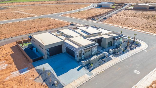 3295 S COTTONTAIL WAY, Hurricane, UT 84737