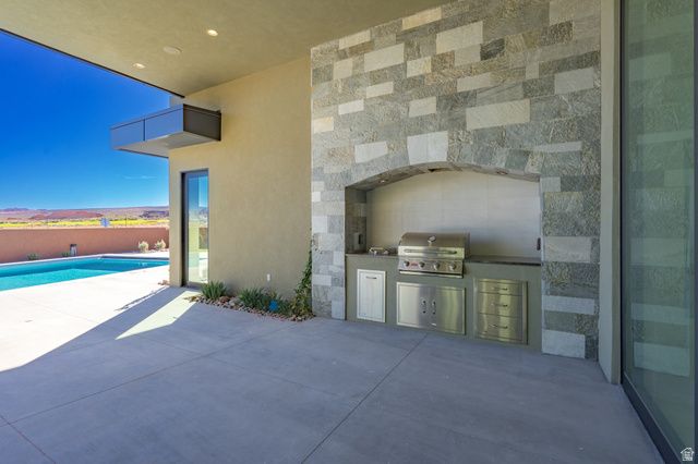 3295 S COTTONTAIL WAY, Hurricane, UT 84737