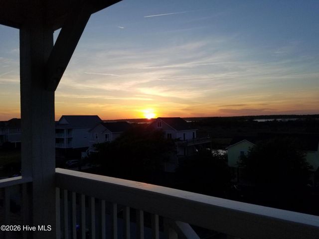 122 Old Village Lane, Sneads Ferry, NC 28460