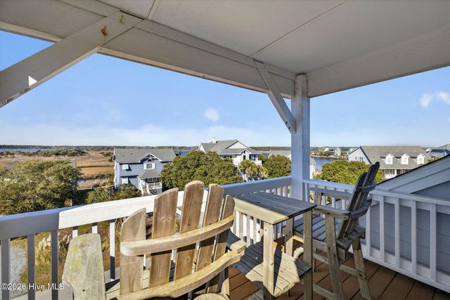 122 Old Village Lane, Sneads Ferry, NC 28460