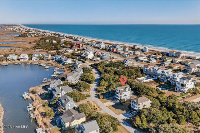 122 Old Village Lane, Sneads Ferry, NC 28460