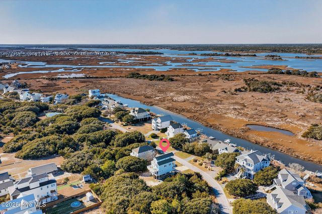 122 Old Village Lane, Sneads Ferry, NC 28460