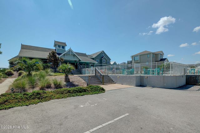 122 Old Village Lane, Sneads Ferry, NC 28460