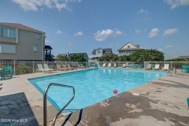 122 Old Village Lane, Sneads Ferry, NC 28460