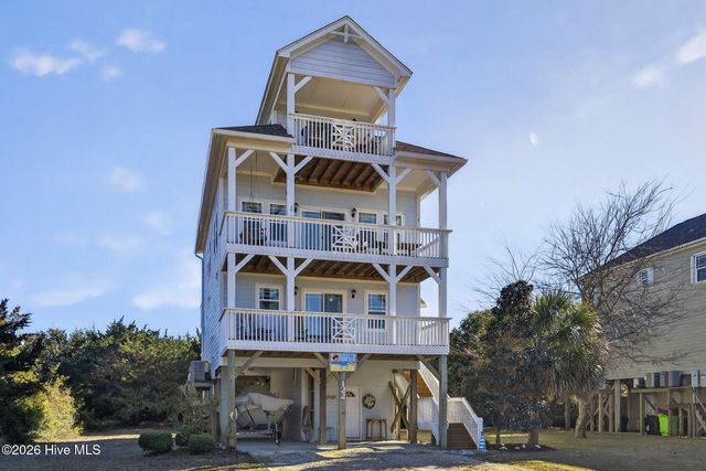 122 Old Village Lane, Sneads Ferry, NC 28460