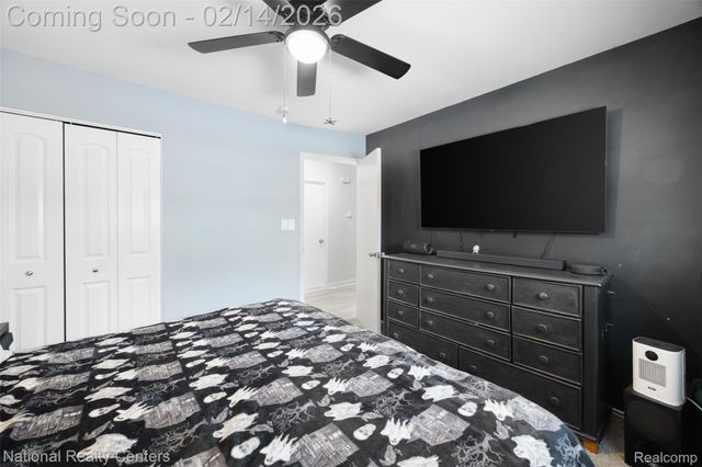 2341 Treadwell Street, Westland, MI 48186