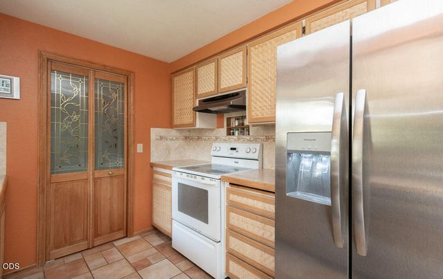 20941 Desert Woods Drive, Bend, OR 97702