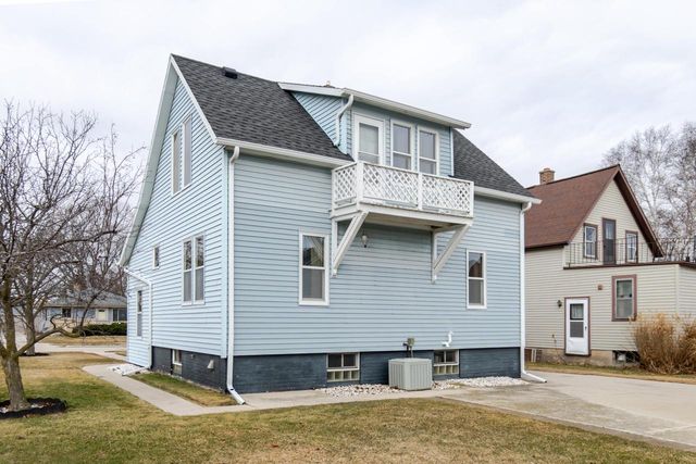 1401 S. 31st STREET, Manitowoc, WI 54220