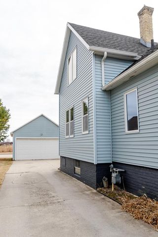 1401 S. 31st STREET, Manitowoc, WI 54220