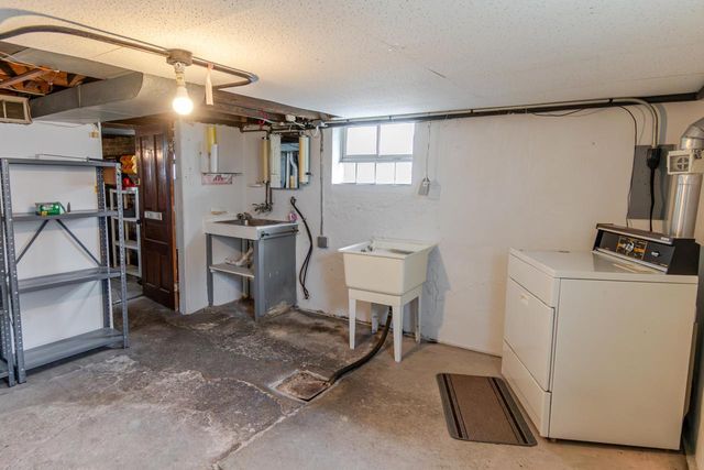 1401 S. 31st STREET, Manitowoc, WI 54220