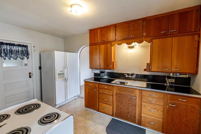 1401 S. 31st STREET, Manitowoc, WI 54220