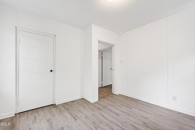 2618 Bedford Avenue, Raleigh, NC 27607