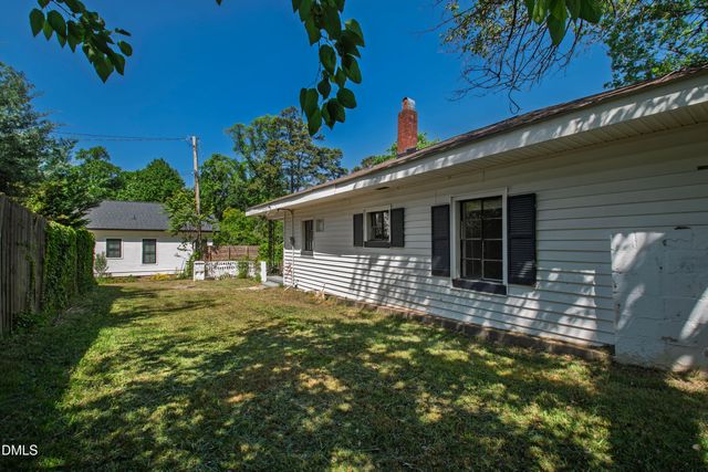 2618 Bedford Avenue, Raleigh, NC 27607