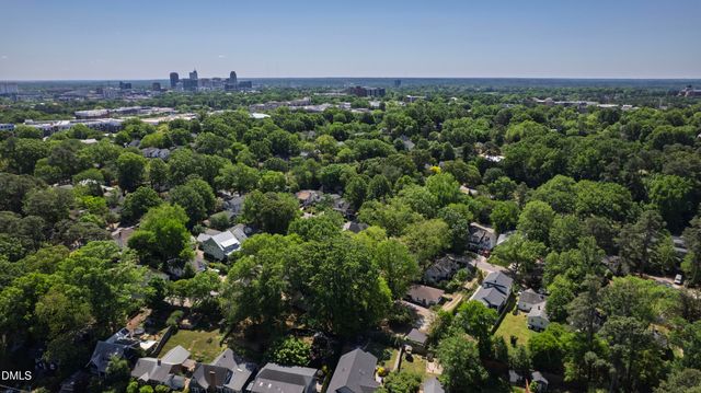 2618 Bedford Avenue, Raleigh, NC 27607