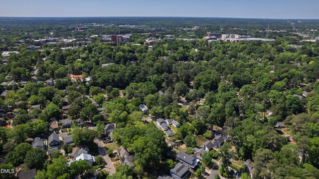 2618 Bedford Avenue, Raleigh, NC 27607