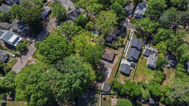 2618 Bedford Avenue, Raleigh, NC 27607