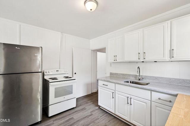 2618 Bedford Avenue, Raleigh, NC 27607