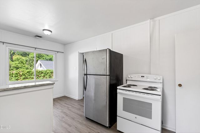 2618 Bedford Avenue, Raleigh, NC 27607