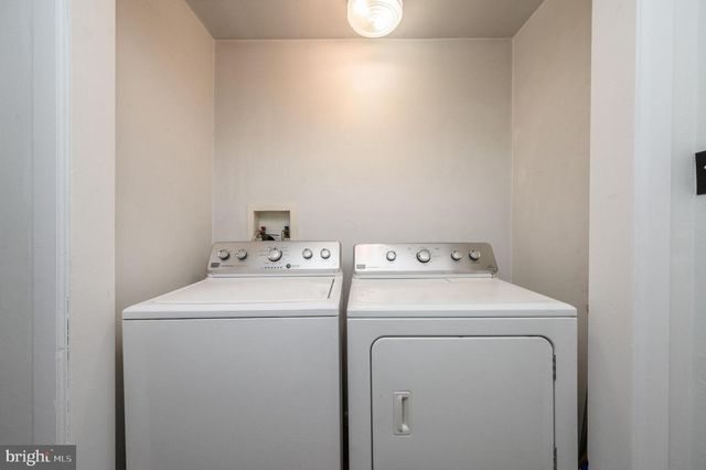 93 N MAPLE AVE, Tuckerton, NJ 08087
