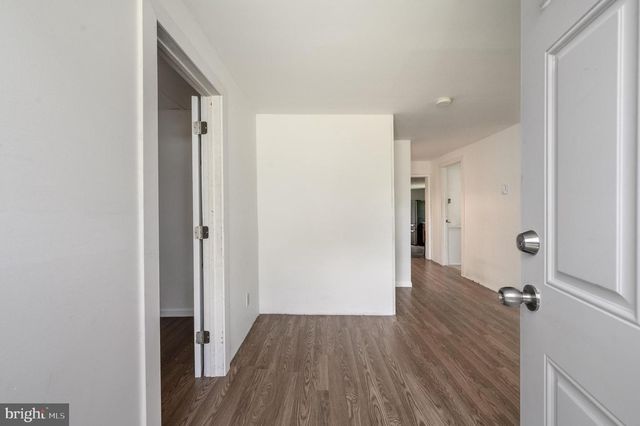 93 N MAPLE AVE, Tuckerton, NJ 08087