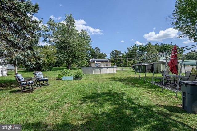 93 N MAPLE AVE, Tuckerton, NJ 08087