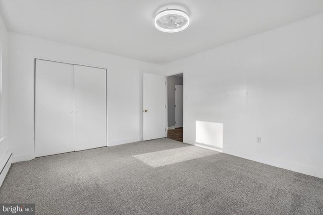 10 DIXIE DR, Red Lion, PA 17356