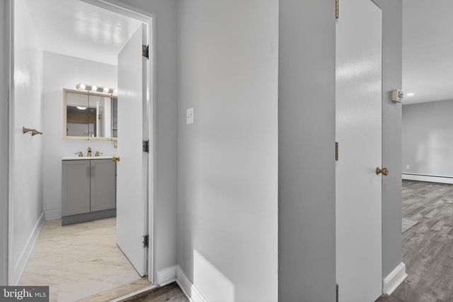 10 DIXIE DR, Red Lion, PA 17356