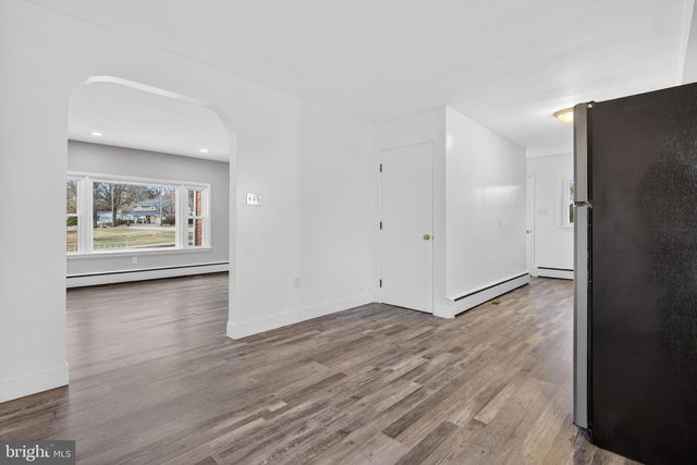 10 DIXIE DR, Red Lion, PA 17356