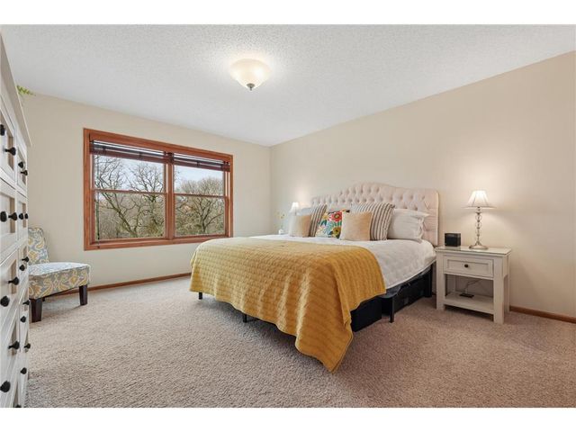 143 Heritage Trail, Houlton, WI 54082