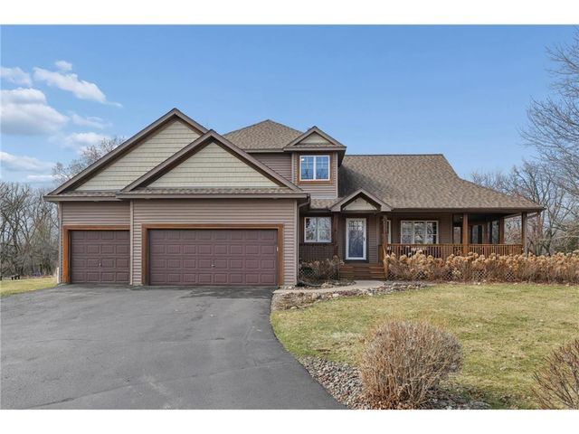 143 Heritage Trail, Houlton, WI 54082