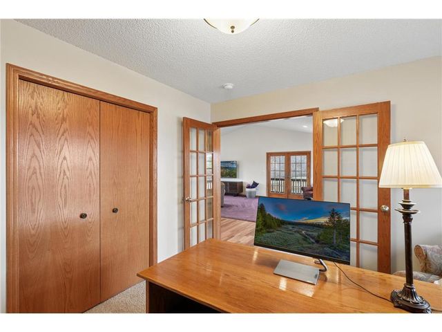 143 Heritage Trail, Houlton, WI 54082