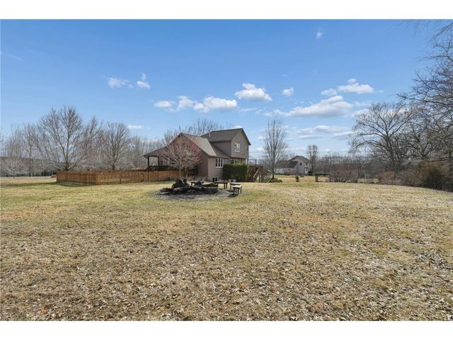 143 Heritage Trail, Houlton, WI 54082