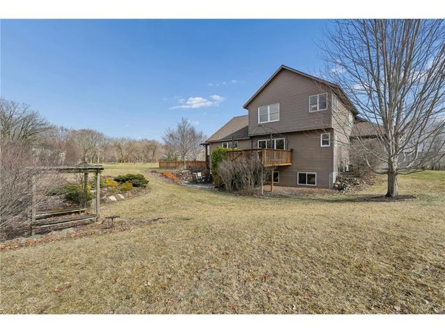 143 Heritage Trail, Houlton, WI 54082