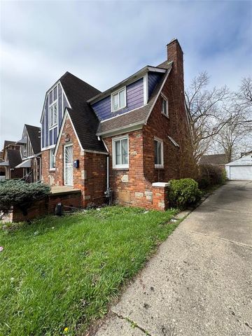 15501 Whitcomb Street, Detroit, MI 48227