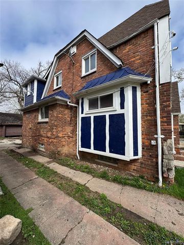 15501 Whitcomb Street, Detroit, MI 48227