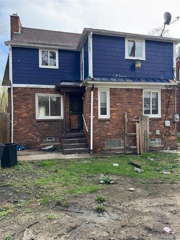 15501 Whitcomb Street, Detroit, MI 48227