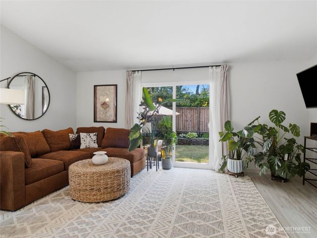 8507 8th Court SE, Olympia, WA 98513