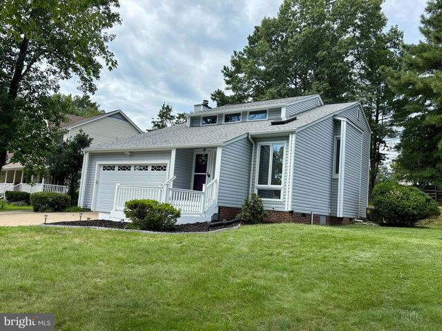 4 TROTTER CIR, Fredericksburg, VA 22407